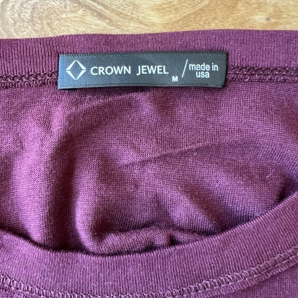 CROWN JEWEL LS TEE SHIRT M CASUAL SOFT STRETCHY CREWNECK PULL ON BURGUNDY - Picture 10 of 11